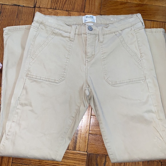 Mudd skinny fit khaki pants size: 9 - Picture 2 of 5